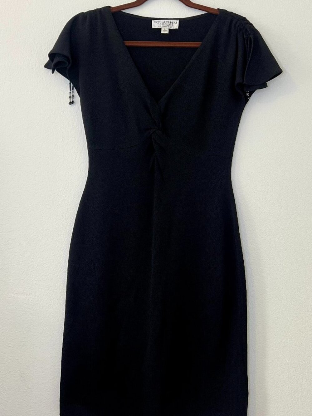 St. John Knit Evening Dress By Marie Gray Black Size 6 V-neckline twist front